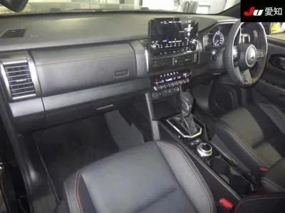 Mitsubishi TRITON