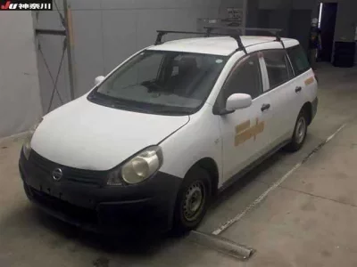 Nissan AD