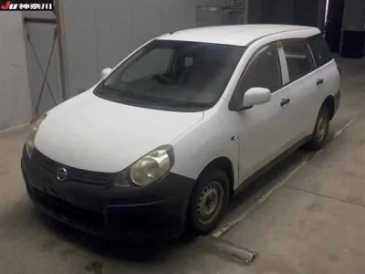 Nissan AD
