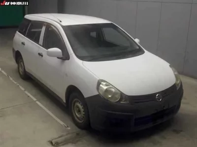 Nissan AD