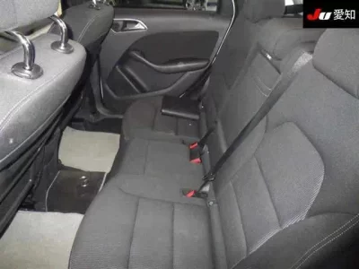 Mercedes-Benz B CLASS