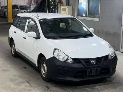 Nissan AD