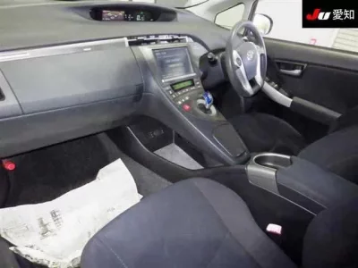 Toyota PRIUS PHV