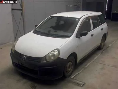 Nissan AD