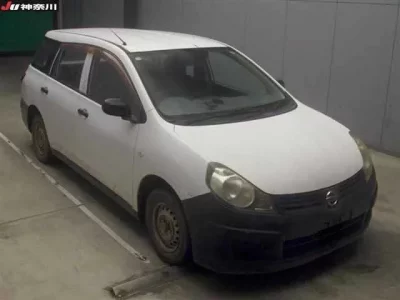 Nissan AD