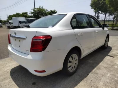Toyota COROLLA AXIO
