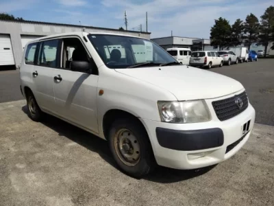 Toyota SUCCEED