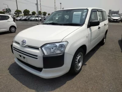 Toyota SUCCEED