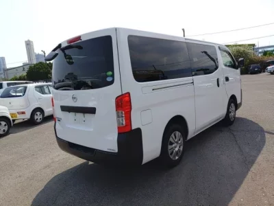 Nissan CARAVAN VAN