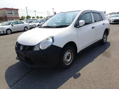 Nissan AD
