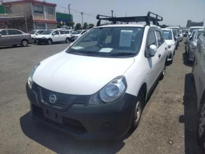 Nissan AD