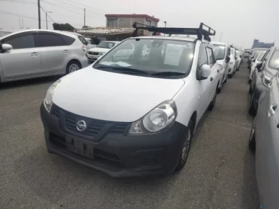 Nissan AD
