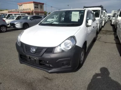 Nissan AD