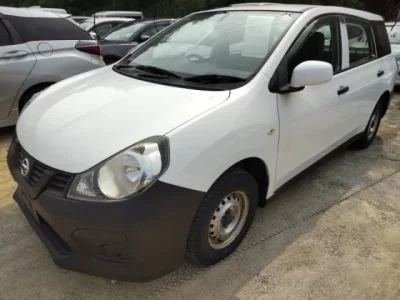 Nissan AD
