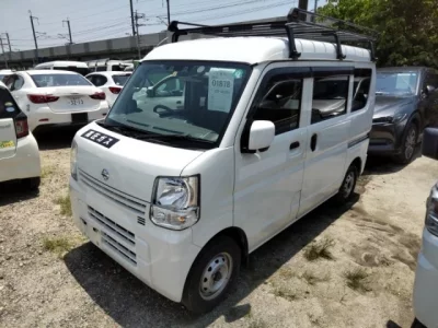 Nissan CLIPPER VAN
