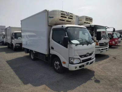 Hino DUTRO