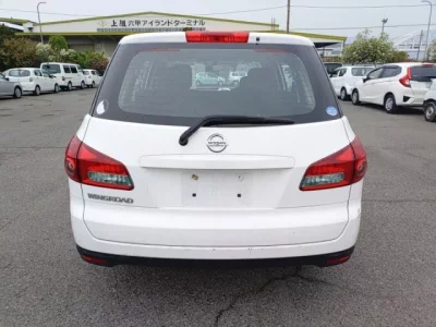 Nissan WINGROAD