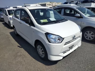 Daihatsu MIRA E S