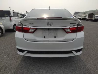 Honda GRACE
