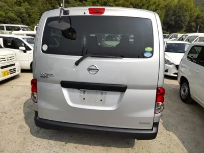 Nissan NV200