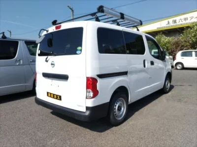 Nissan NV200