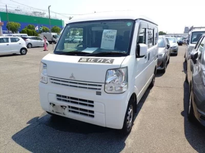 Mitsubishi MINICAB VAN