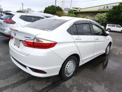 Honda GRACE