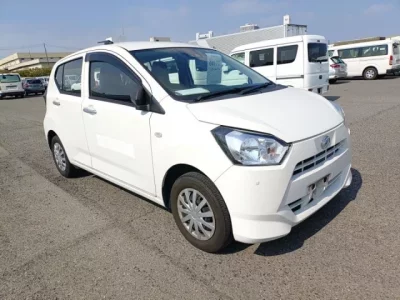 Daihatsu MIRA E S