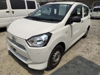 Daihatsu MIRA E S