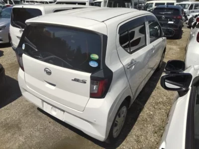 Daihatsu MIRA E S