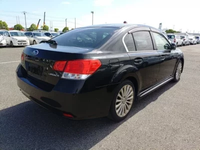 Subaru LEGACY B4