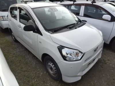 Daihatsu MIRA E S