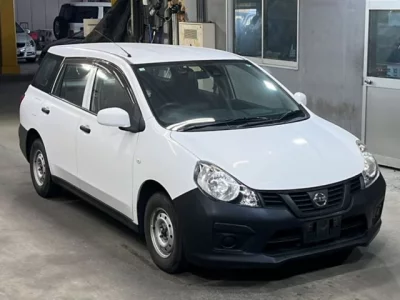 Nissan AD
