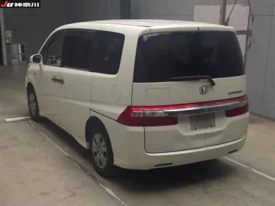 Honda STEP WAGON