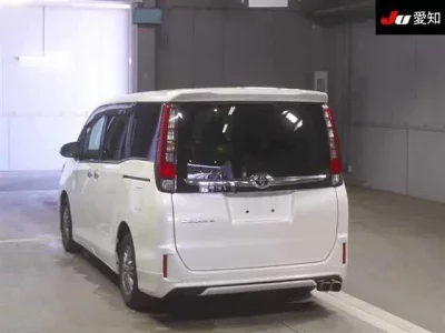 Toyota ESQUIRE
