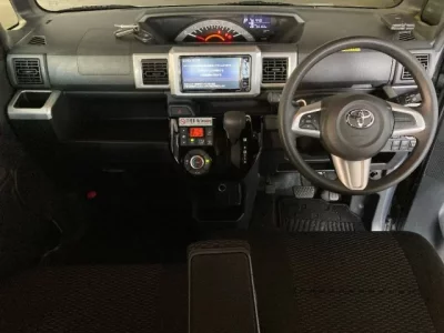 Toyota PIXIS MEGA