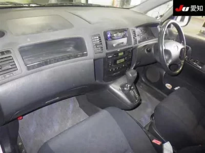 Toyota COROLLA SPACIO