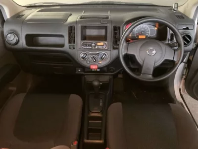 Nissan AD