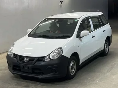 Nissan AD