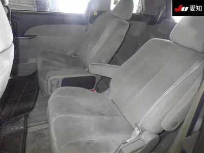 Toyota ESTIMA HYBRID