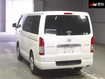 Toyota REGIUS ACE VAN