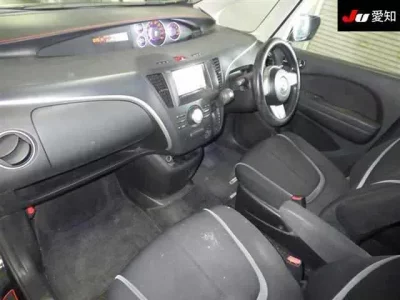 Mazda BIANTE