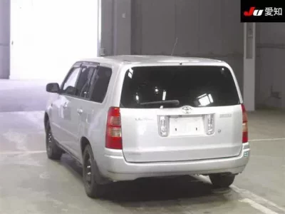 Toyota SUCCEED