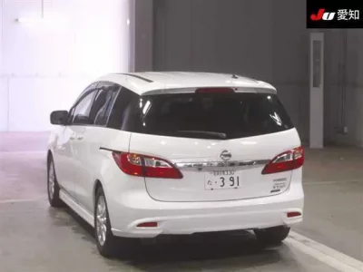 Nissan LAFESTA