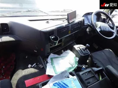 Hino TRUCK