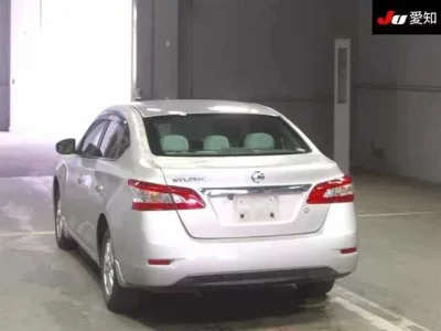 Nissan SYLPHY