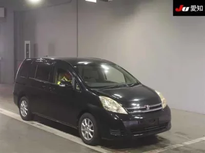 Toyota ISIS