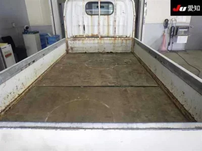 Nissan ATLAS