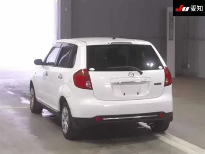 Mazda VERISA