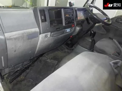 Mazda TITAN